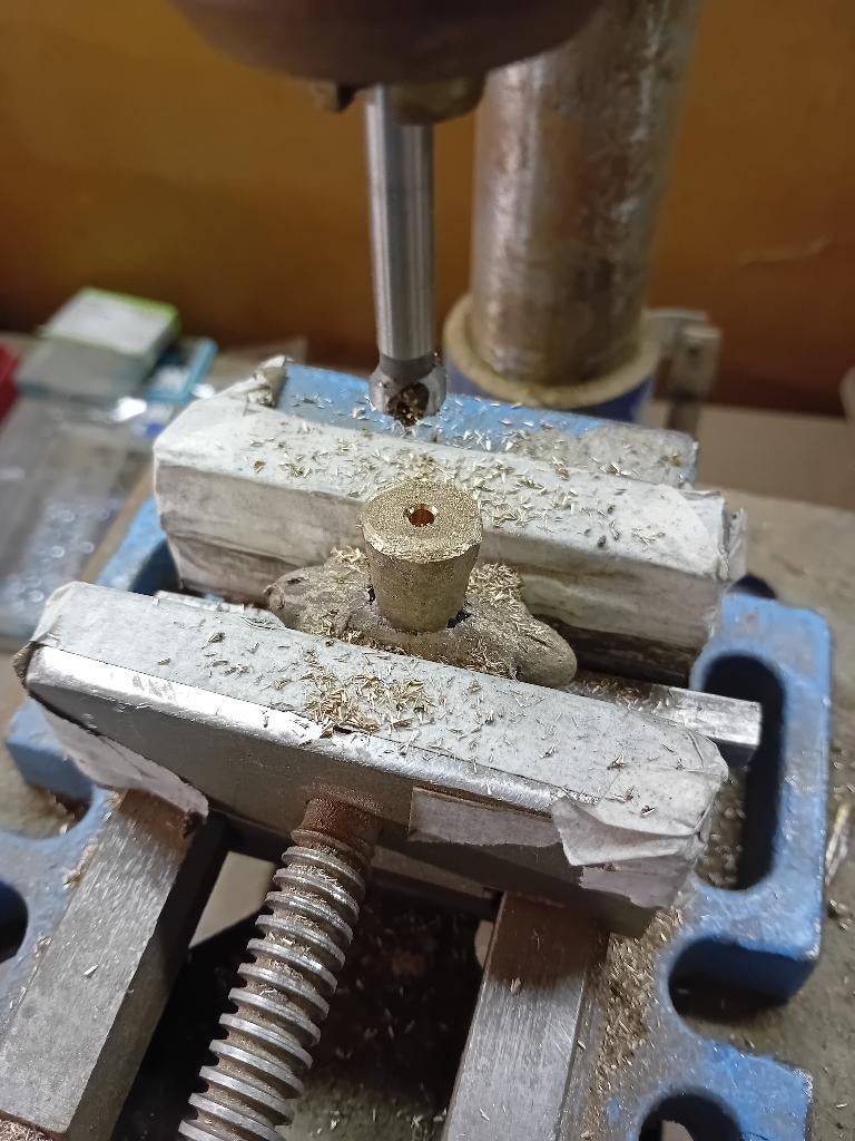 Hulp in atelier - metaalbewerker gezocht, Jusqu'à 24 heures, Premier Emploi, Freelance ou Intérim, Convient comme travail d'appoint