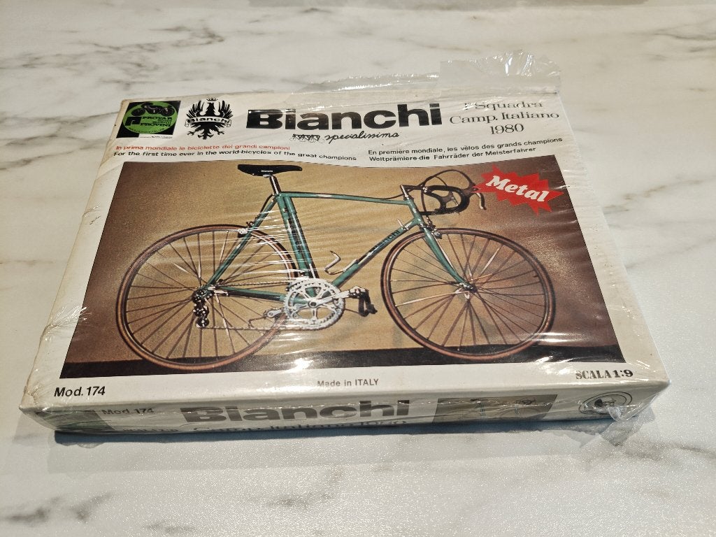 Protar Bianchi Specialissima 1980 1:9 metal bouwdoos, nieuw, Overige merken, Nieuw, Ophalen of Verzenden, Groter dan 1:32