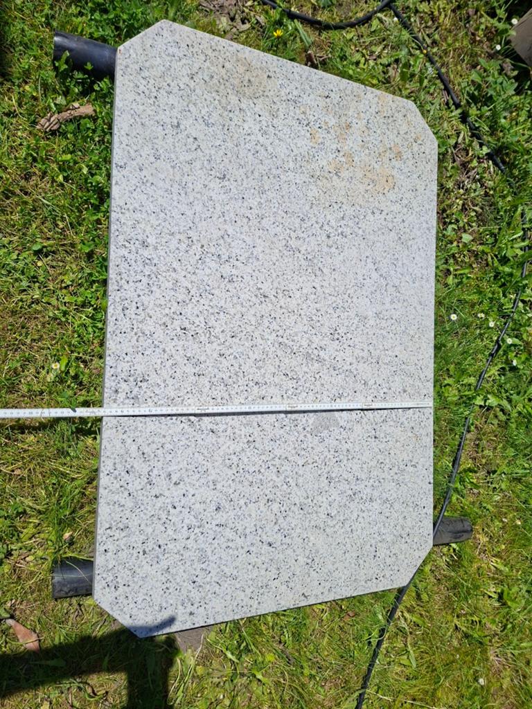 Stenen blad, Ophalen