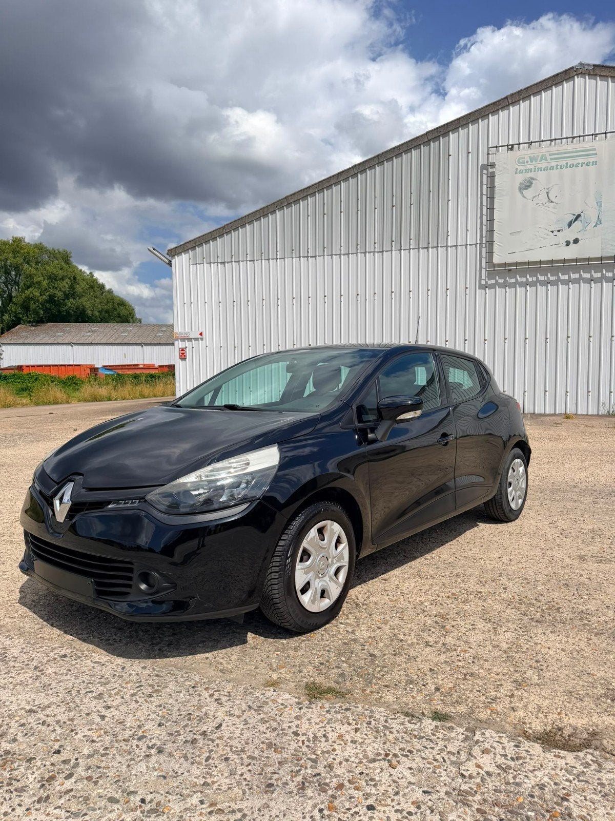 Renault Clio 1.2 Benzine – 2015 – 5 Deuren, Autos, Renault, Entreprise, Achat, ABS, Bluetooth, Ordinateur de bord, Verrouillage central