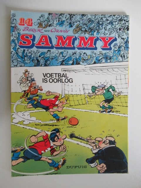 sammy...nr.14....voetbal is oorlog, Ophalen of Verzenden, Gelezen