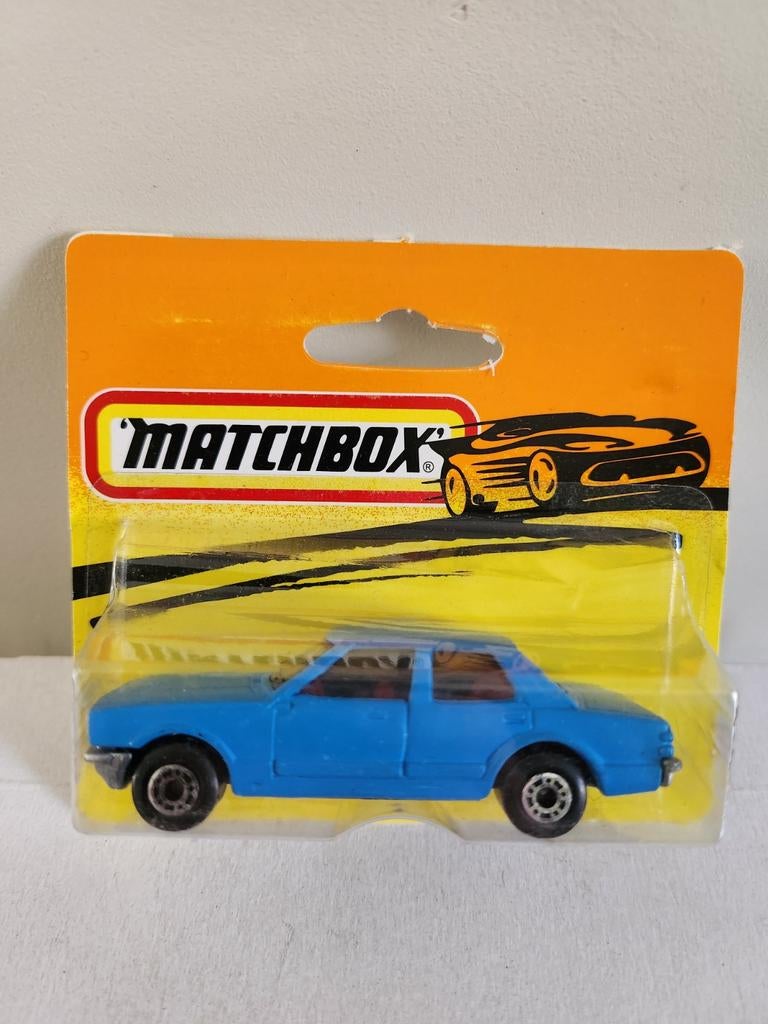 Matchbox Bulgarian Ford Cortina (1979) licht blauw, Hobby en Vrije tijd, Ophalen of Verzenden