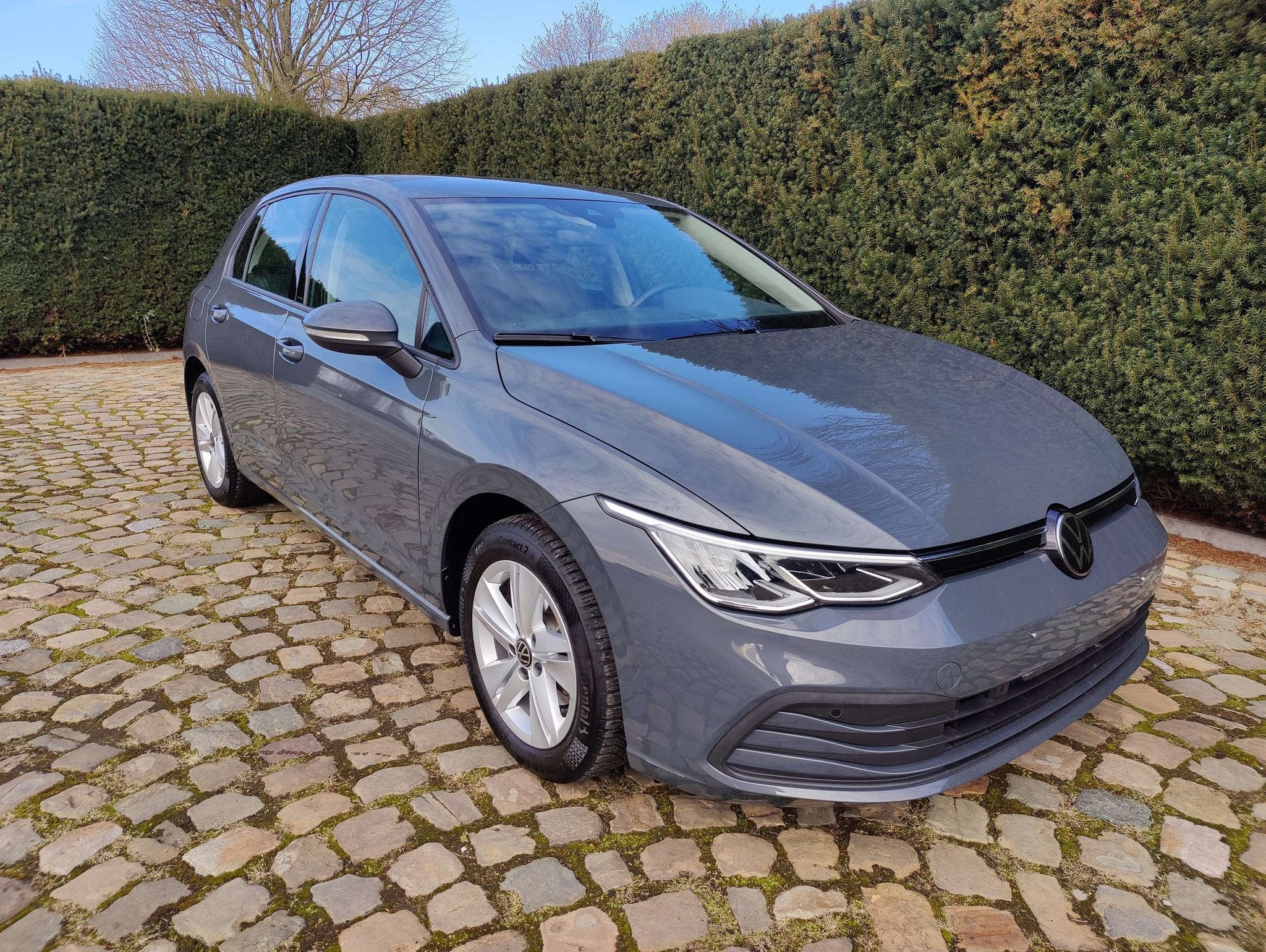 Volkswagen Golf Golf 1.0 eTSI Life Business OPF DSG *Camera*, Auto's, Volkswagen, 1304 kg, Stof, Gebruikt, https://public.car-pass.be/vhr/65a6d13f-0196-419e-9512-4b60e5bd6cb5
