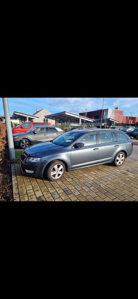 Skoda Octavia 1.6 Tdi, Autos, Skoda, Achat, Cruise Control, Boîte manuelle, 5 portes