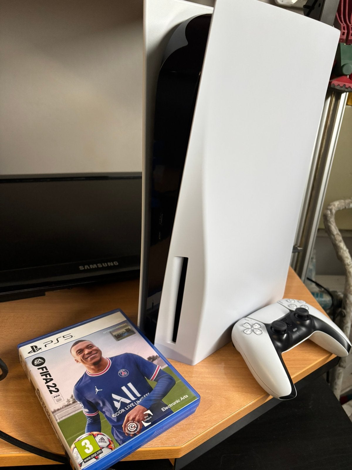 Disque PS5 avec manette DualSense et 2 jeux, Consoles de jeu & Jeux vidéo, Enlèvement, Comme neuf, Playstation 5