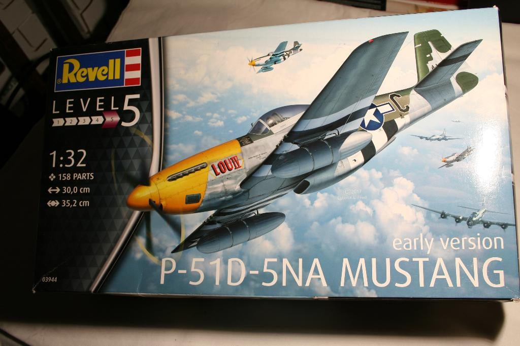 Revell 03944 1/32 P-51D-5NA Mustang (early version), Revell, Nieuw, Ophalen of Verzenden, Groter dan 1:72