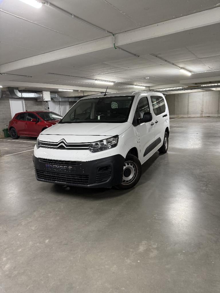 Citroen Berlingo 1.5 Blue HDI lang chassis, Auto's, Bestelwagens en Lichte vracht, Voorwielaandrijving, Stof, Zwart, 4 cilinders