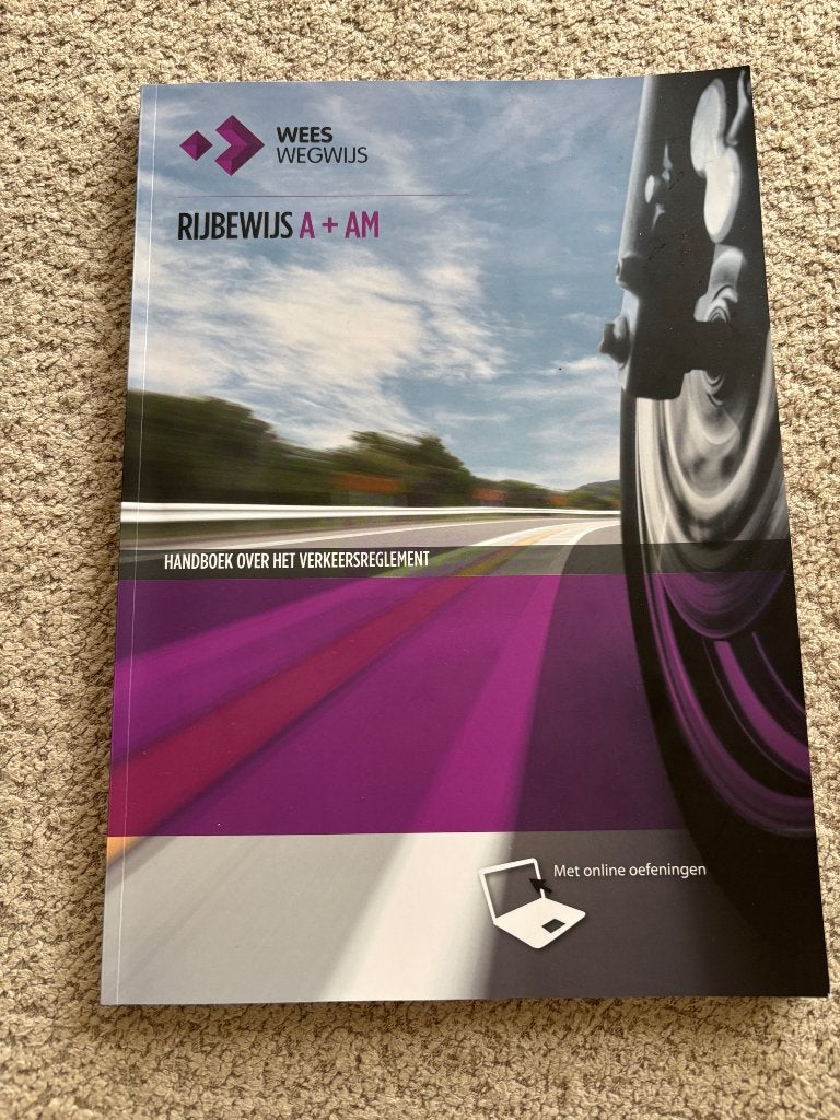 Theorieboek voor motor, Enlèvement, Neuf, Général