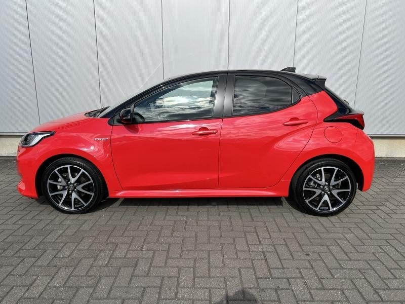 Toyota Yaris Premiere, Autos, Toyota, Rouge, Achat, Entreprise, 5 portes