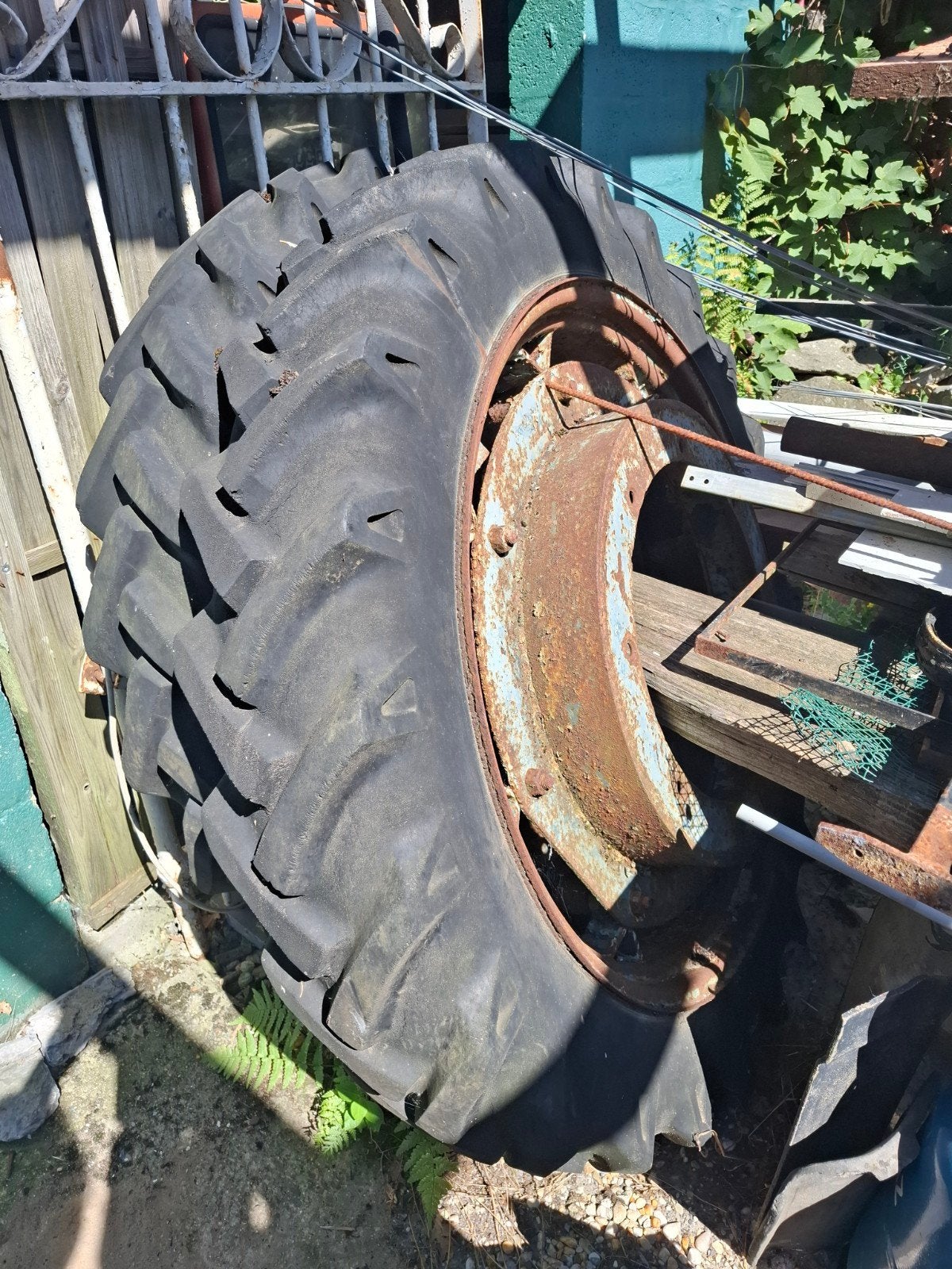 roue de tracteur Massey ferguson, Enlèvement, Utilisé, Massey Ferguson