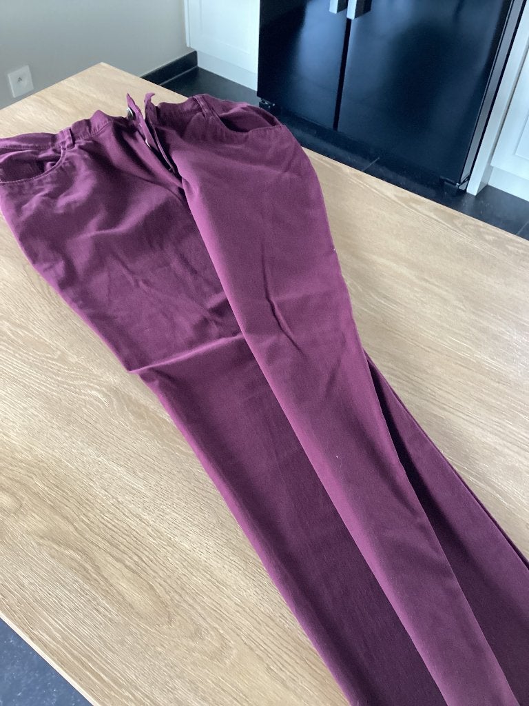 Splinternieuwe broek 46/48 ( label ), Kleding | Dames, Broeken en Pantalons, Ophalen of Verzenden, Nieuw, Maat 46/48 (XL) of groter