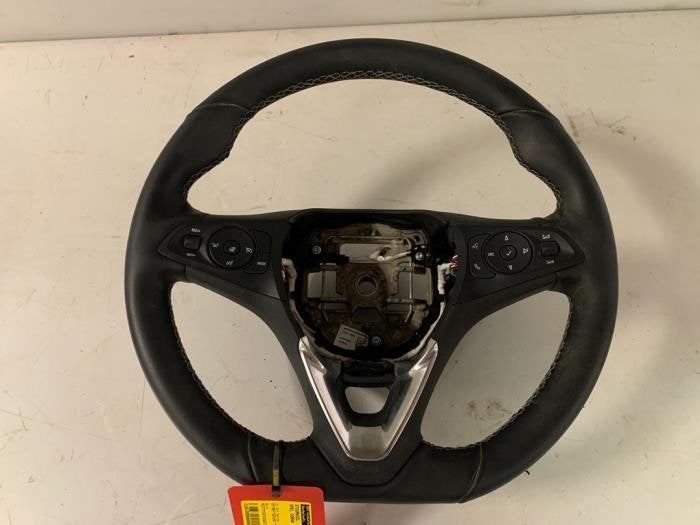 Stuurwiel van een Opel Corsa, Gebruikt, -, -, Opel