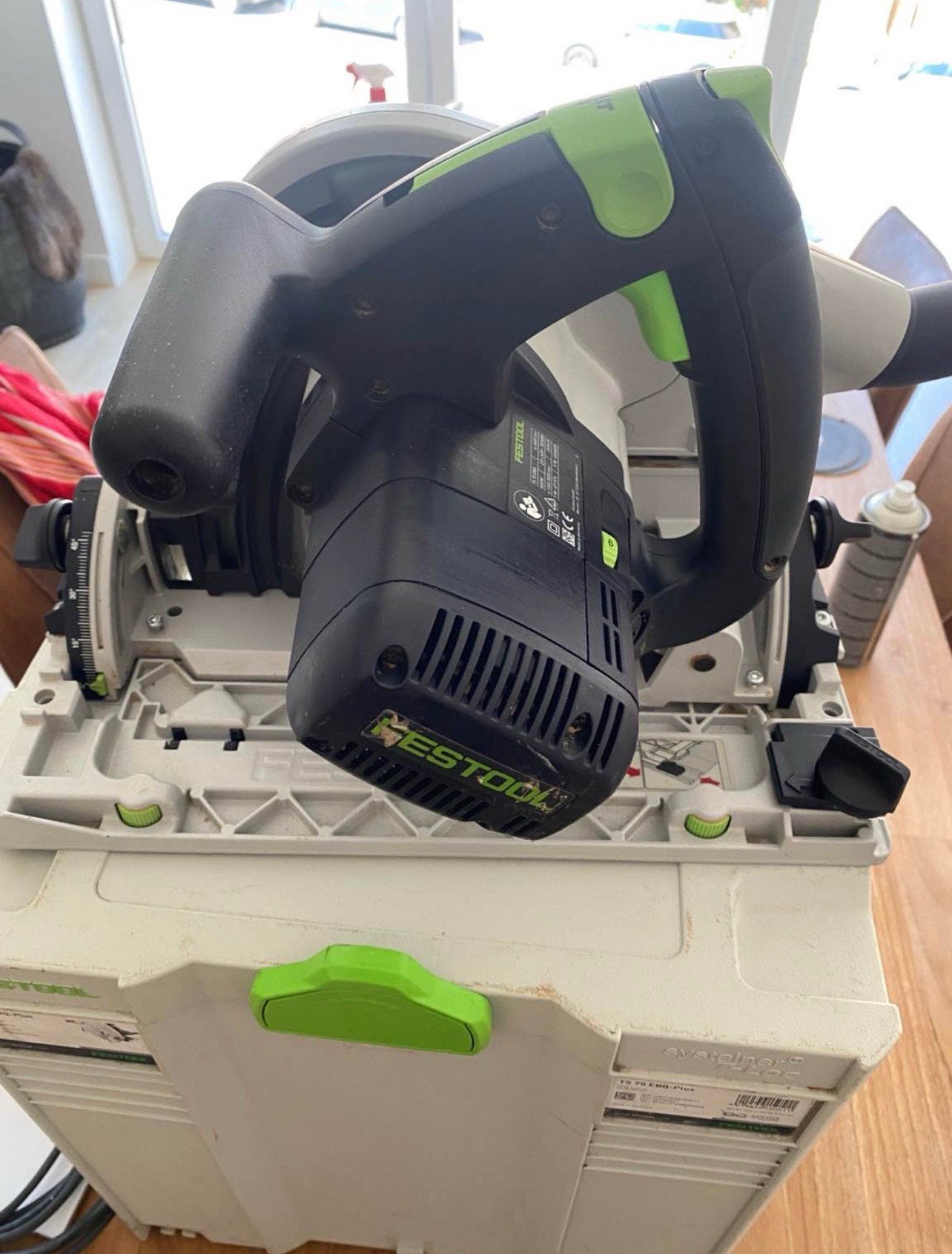 Festool TS 55 + Rail FS 1400 Scie plongeante professionnelle, Bricolage & Construction, Outillage | Scies mécaniques, Comme neuf