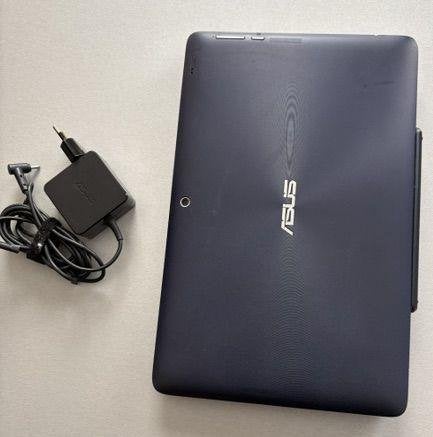 PC portable ASUS 2 en 1, 256 GB, 12 pouces, Avec écran tactile, Comme neuf