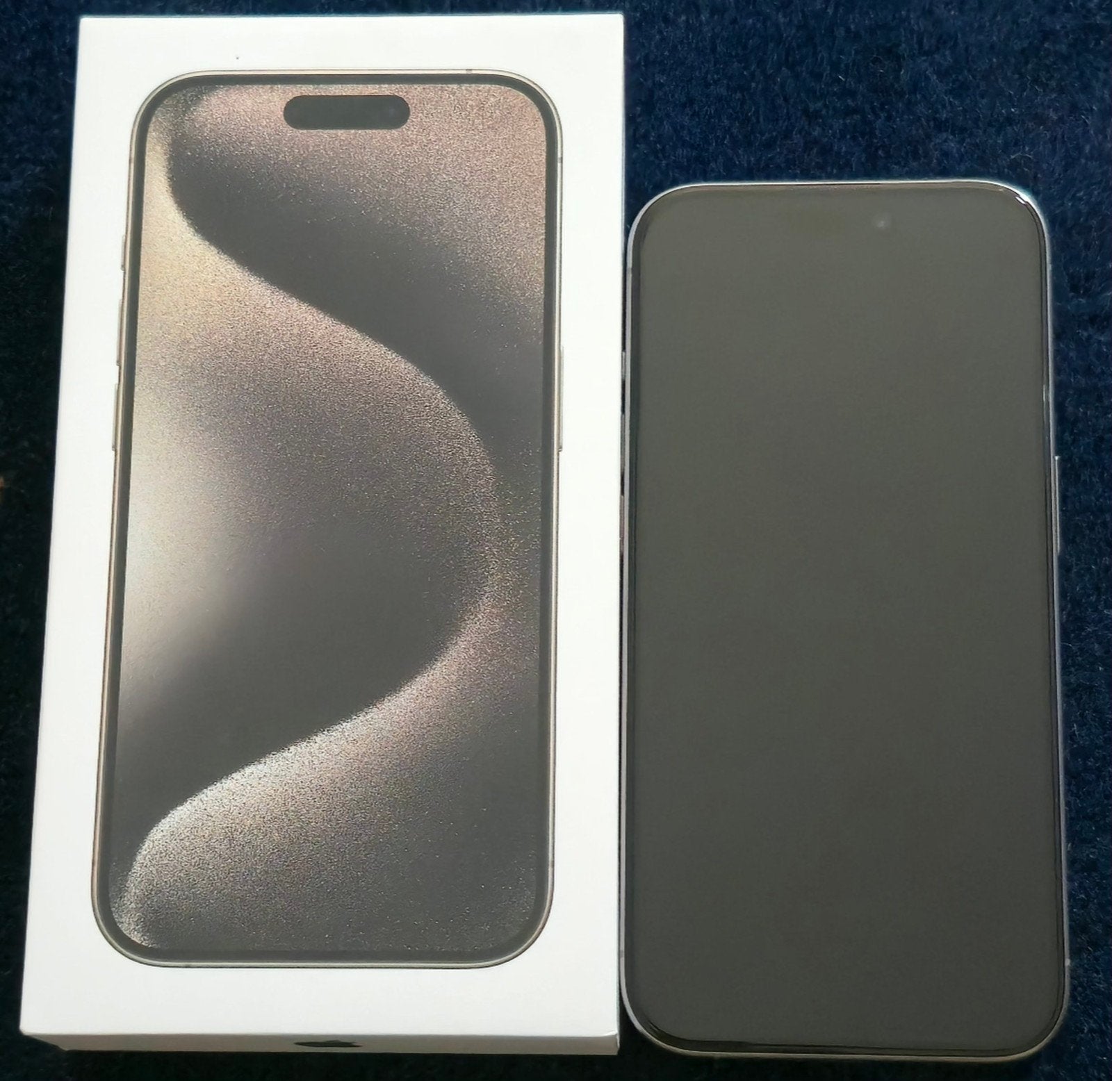 iPhone 15 pro 128 état comme neuf, IPhone 15, Gris, Enlèvement ou Envoi, Comme neuf