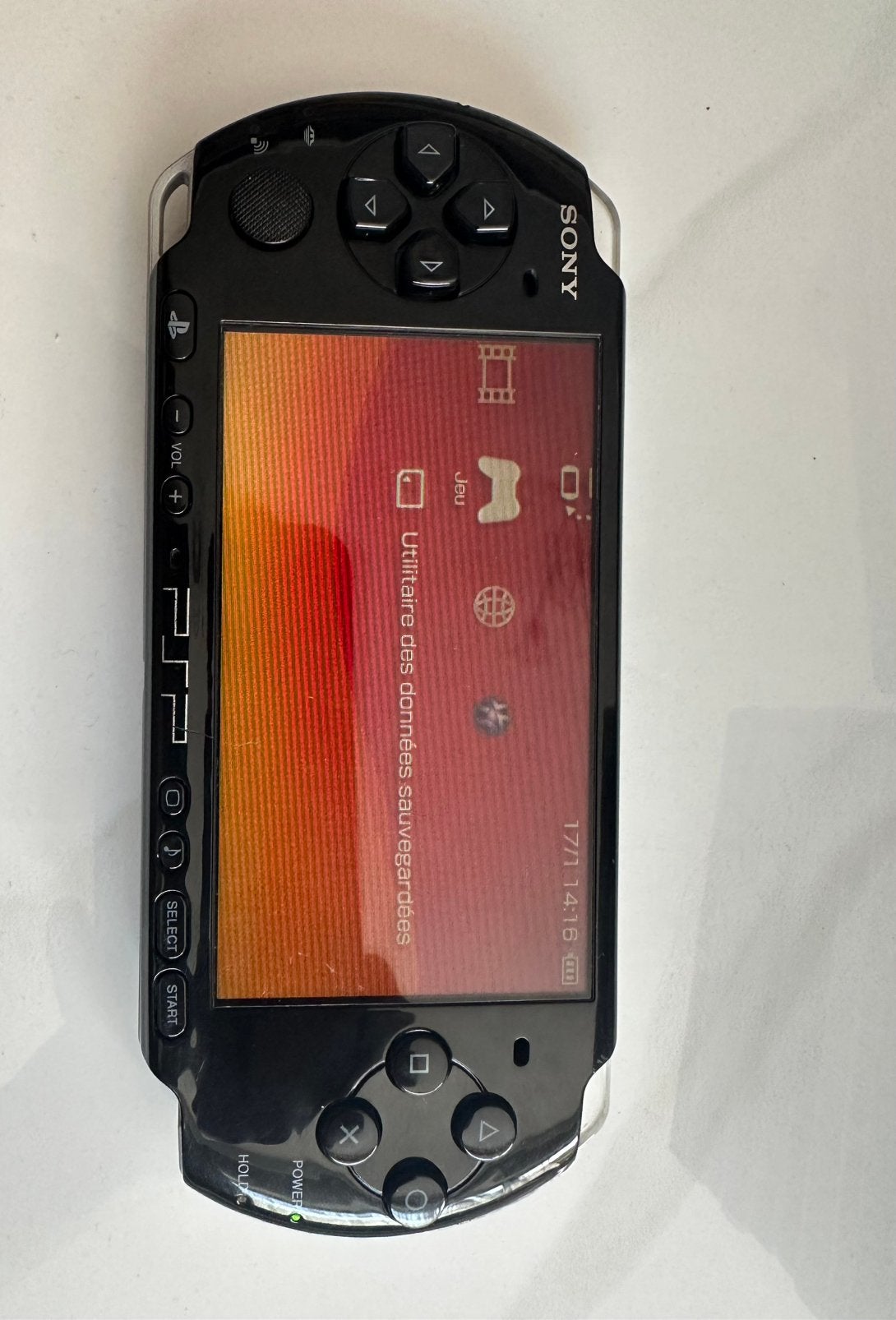 Sony PSP 3004 + 26 Games + 4 UMD Films + Originele Lader, Zwart, Ophalen of Verzenden, Zo goed als nieuw, PSP