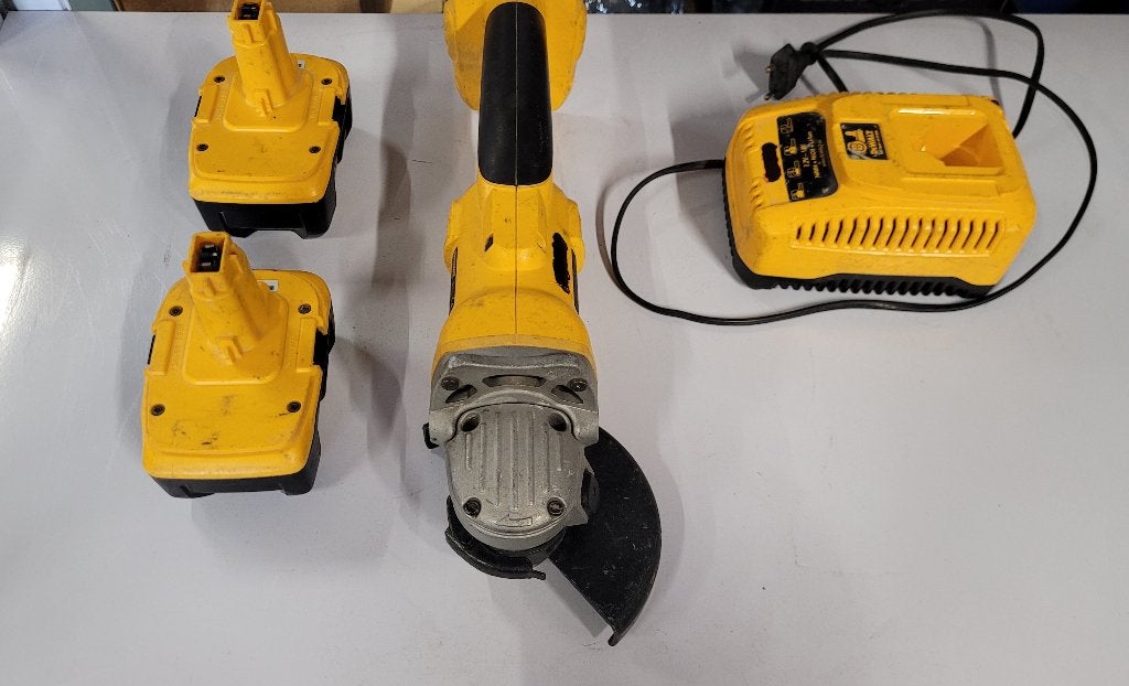 Meule Dewalt sur batterie, Bricolage & Construction, Enlèvement, Utilisé, Autres types, DeWalt