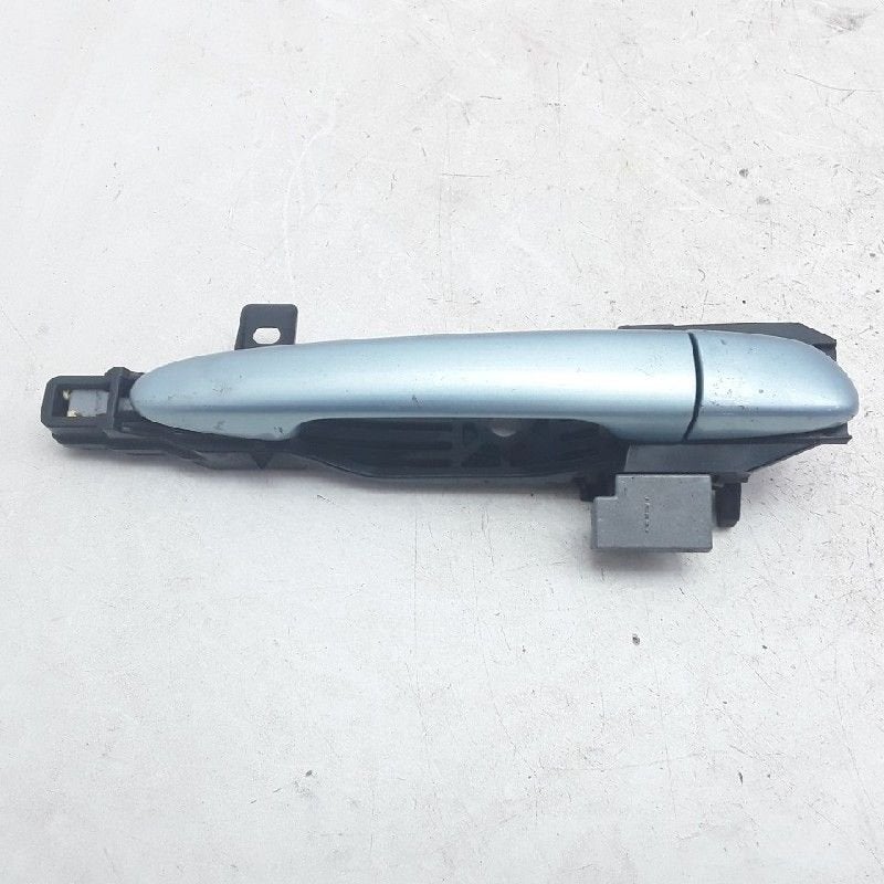 POIGNEE EXTERIEURE ARRIÈRE DROITE Mazda 2 (DE), Autos : Pièces & Accessoires, Utilisé, Arrière, Mazda