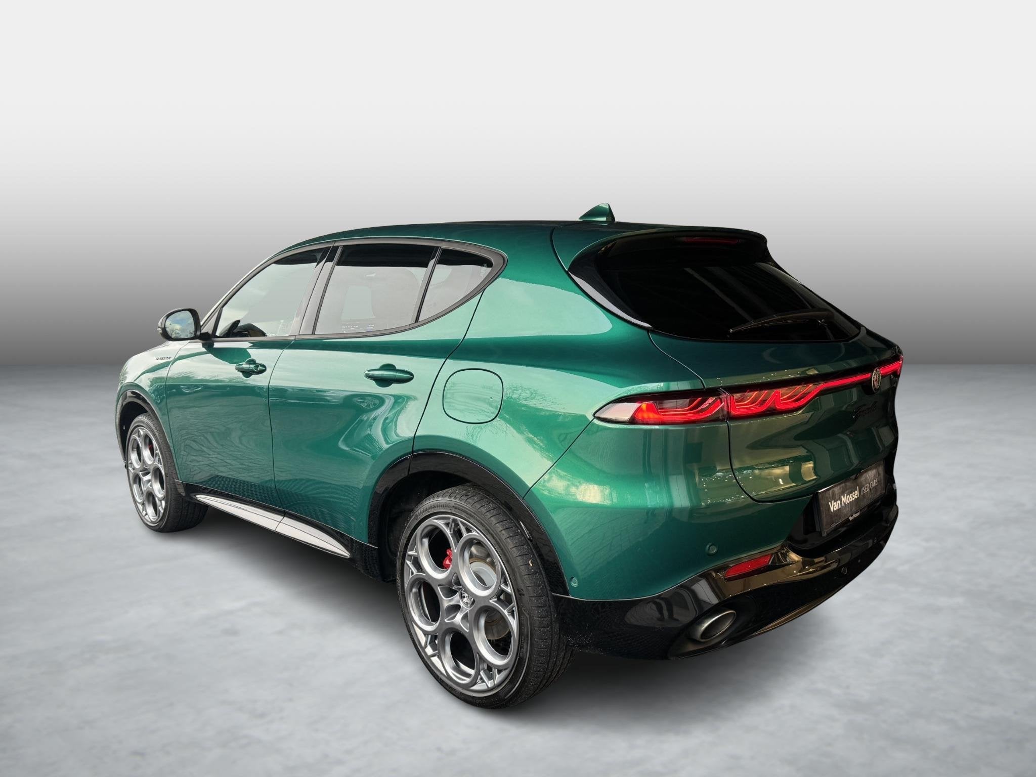 Alfa Romeo Tonale 1.3 T280 PHEV Q4 Speciale (automatique), Autos, Achat, 1250 kg, Entreprise, 150 min