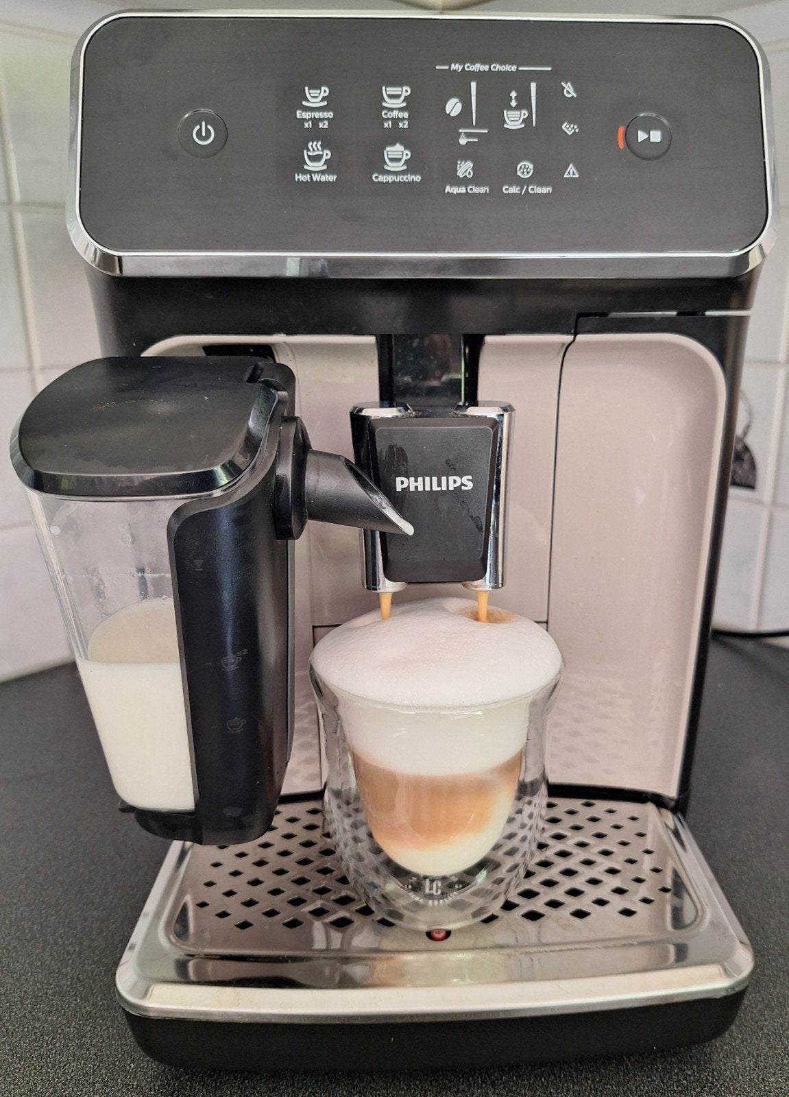 Philips espressomachine EP2235/40, Electroménager, Cafetières, Utilisé, Café moulu, Café en grains, Machine à espresso, Réservoir d'eau amovible