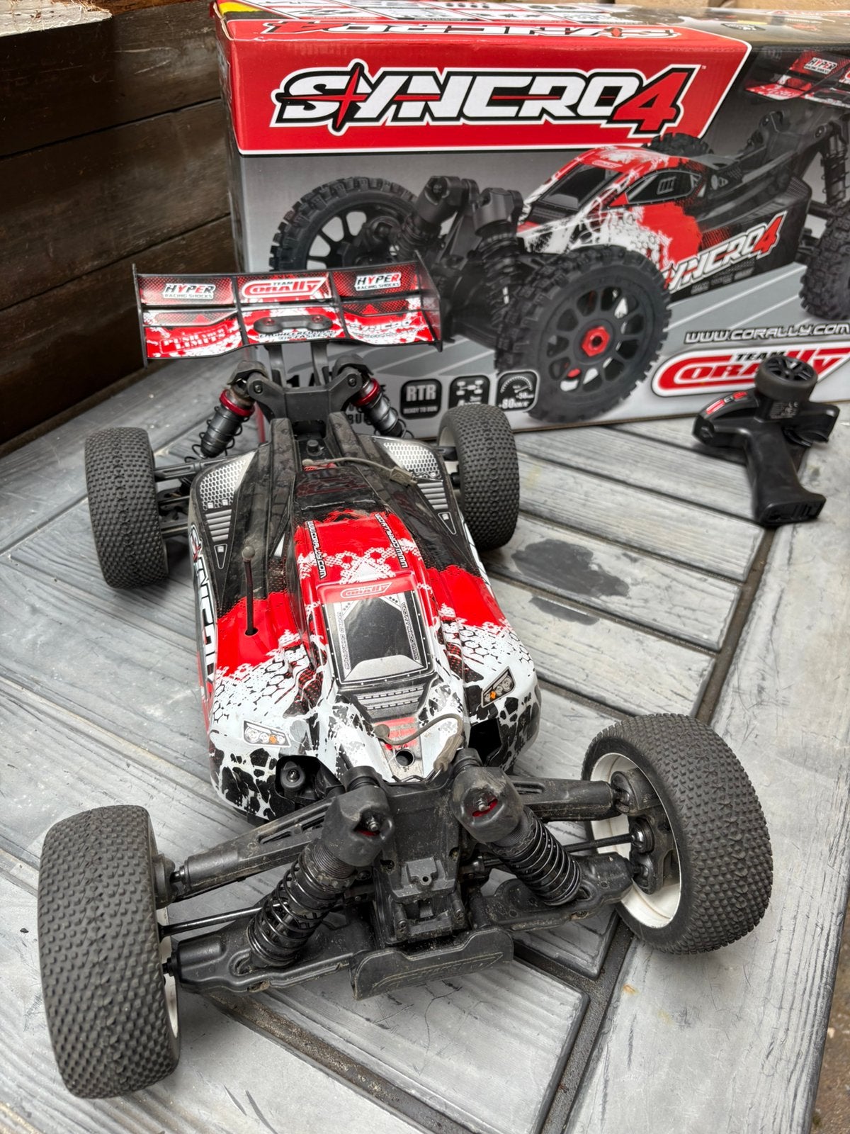 Team Corally Synchro 4 buggy (3 weken oud, zgan!), Hobby & Loisirs créatifs, Modélisme | Radiocommandé & Téléguidé | Voitures