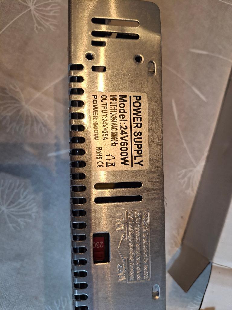 POWER SUPPY model 24V/600W  NIEUW   OMVORMER 220 naar 24V, Ophalen of Verzenden, Nieuw