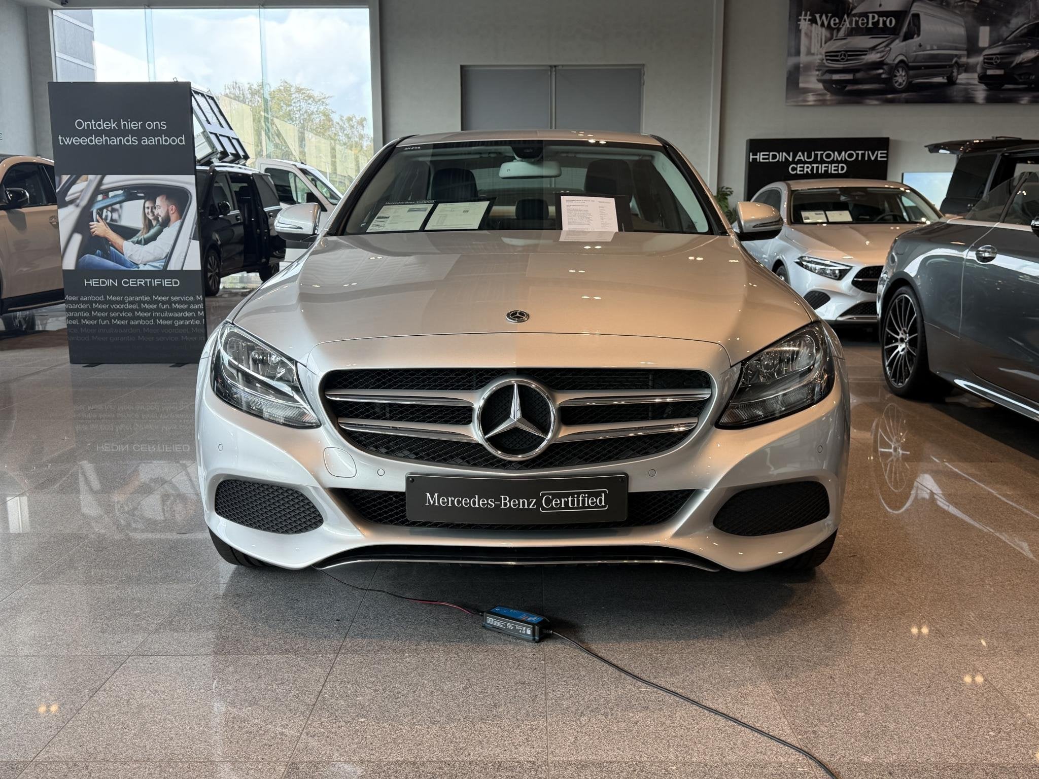 Mercedes-Benz C-Klasse 180 Berline Luxury Line | Verwarmde Z, Autos, Argent ou Gris, Achat, 1800 kg, 4 portes