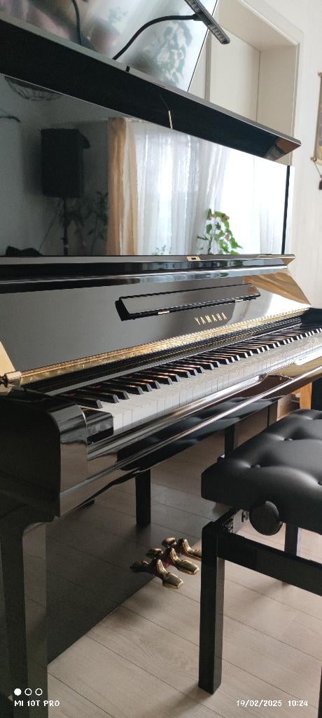 Piano Yamaha U3 (Slow Soft Closing), Muziek en Instrumenten, Ophalen, Zwart, Zo goed als nieuw, Piano