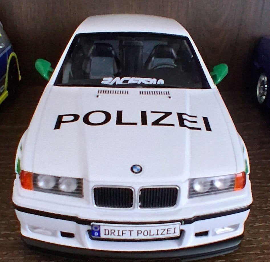 Bmw e36 polizei miniature 1.18 solido