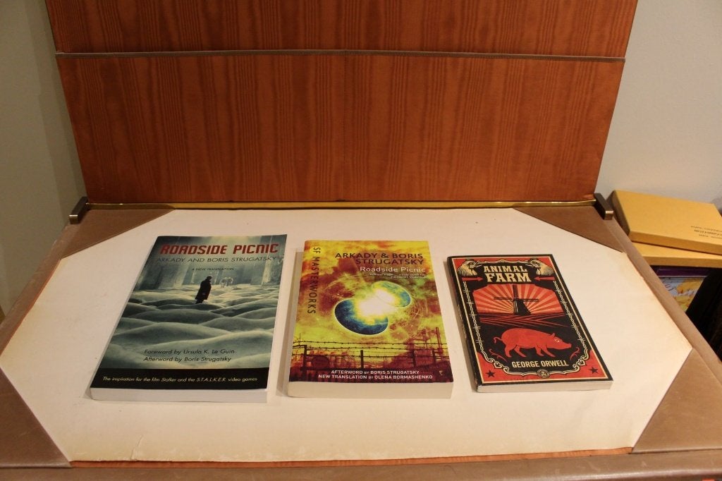 3 boeken science-fiction, Boeken, Ophalen of Verzenden, Gelezen