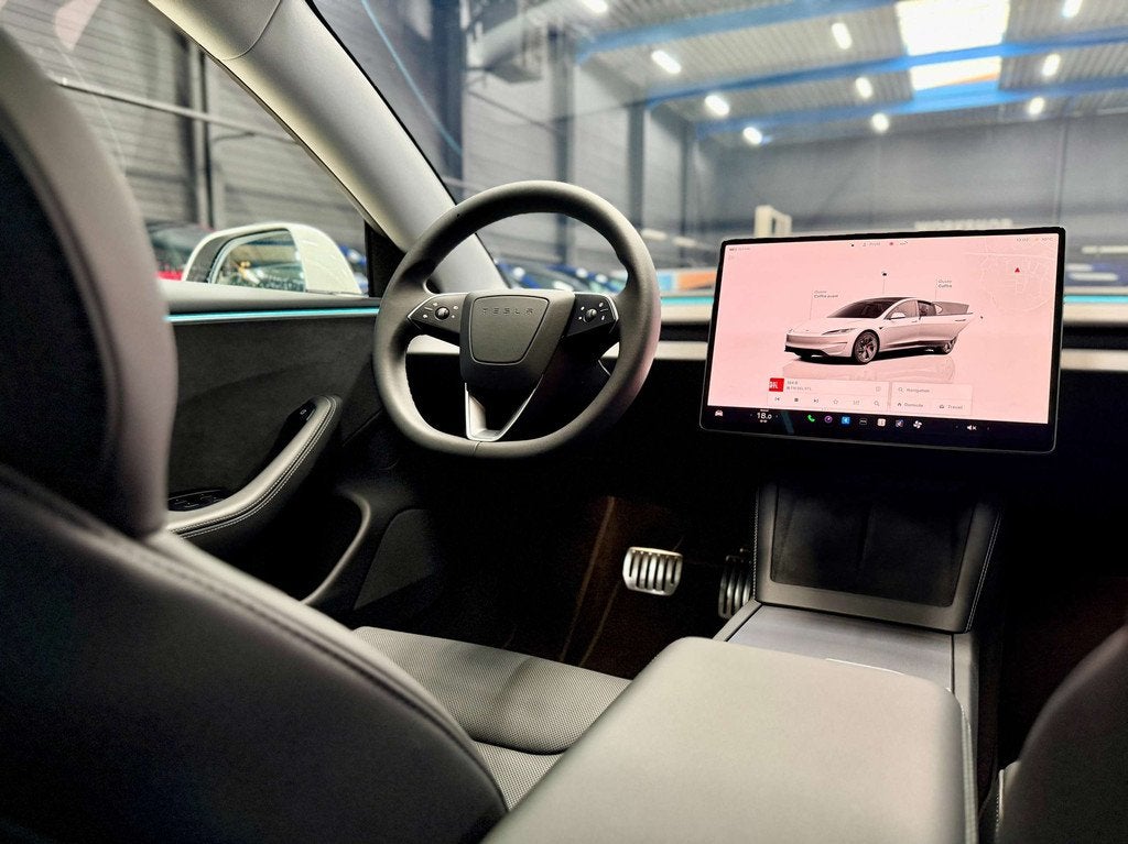 Tesla Model 3 HIGHLAND - PERFORMANCE - LOW MILEAGE - 20" WAR, Auto's, Tesla, Automaat, Zwart, 528 km, Wit