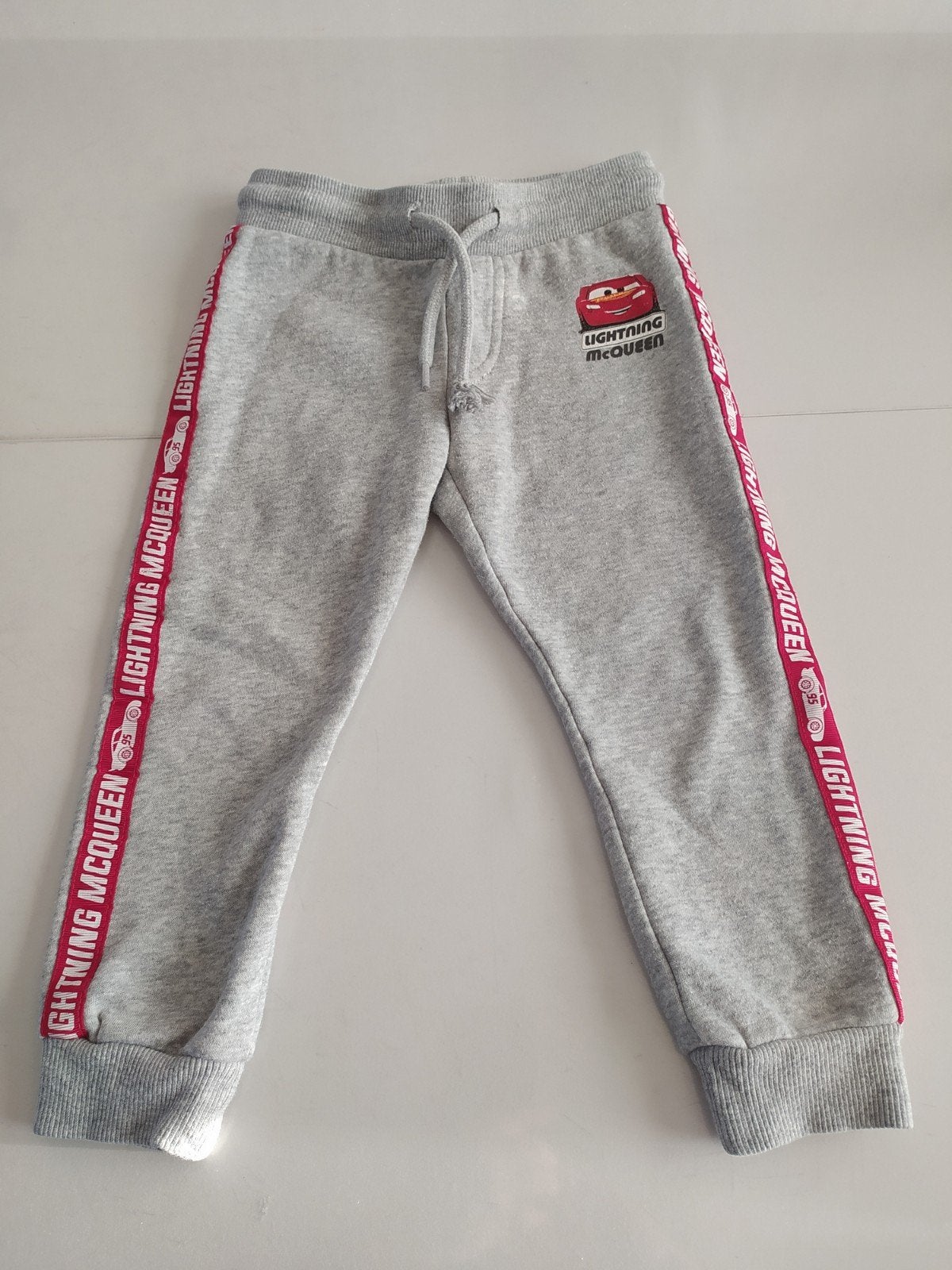 Jongens training broek Cars 92   ., Enfants & Bébés, Vêtements enfant | Taille 92, Enlèvement, Pantalon