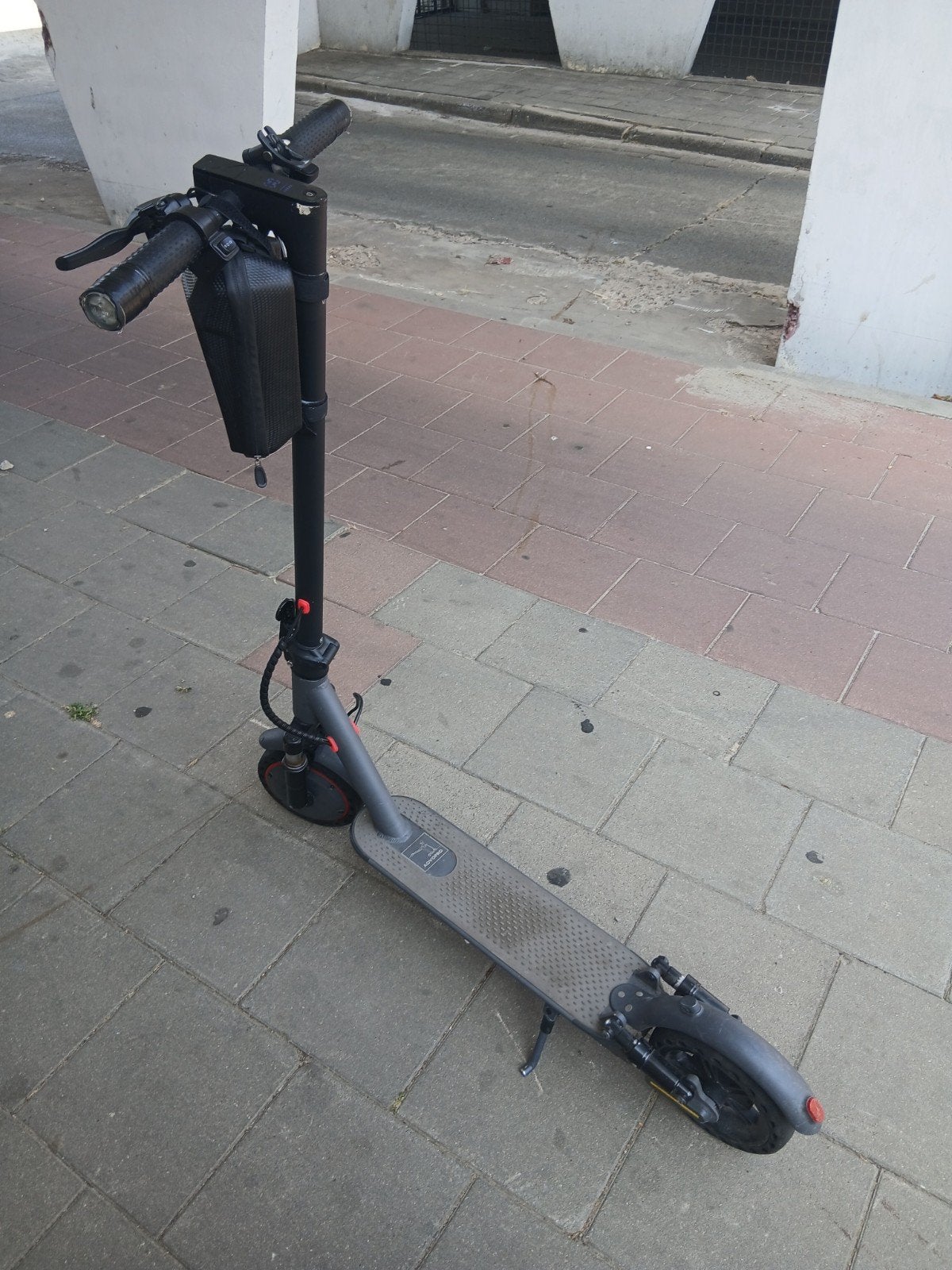 Aovopro M365 Pro Elektrische Step (kijk beschrijving), Enlèvement
