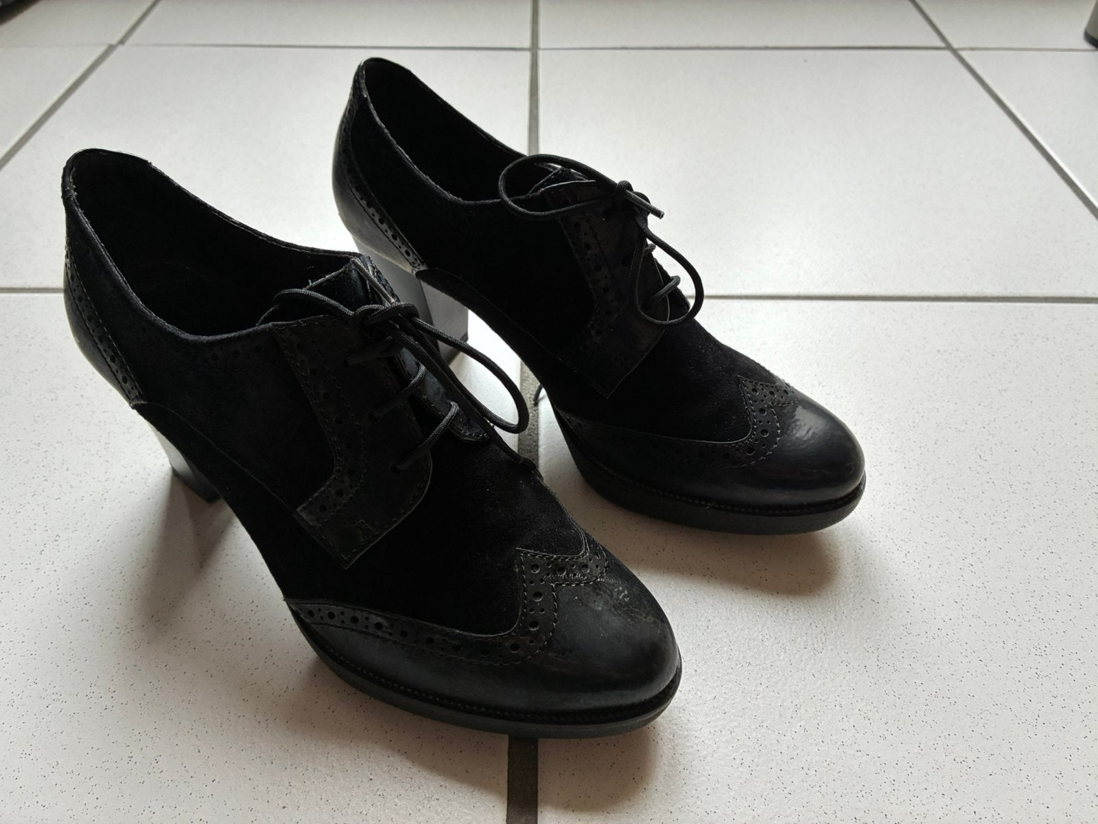 Pumps Tamaris maat 37, Kleding | Dames, Schoenen, Ophalen, Pumps, Zwart, Zo goed als nieuw
