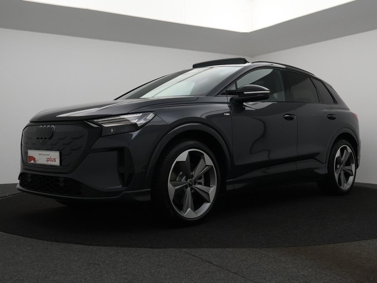 Audi Q4 e-tron 82 kWh Performance Corporate S *DEMO*, Auto's, Elektrisch, Handgeschakeld, Q4 e-tron, SUV of Terreinwagen