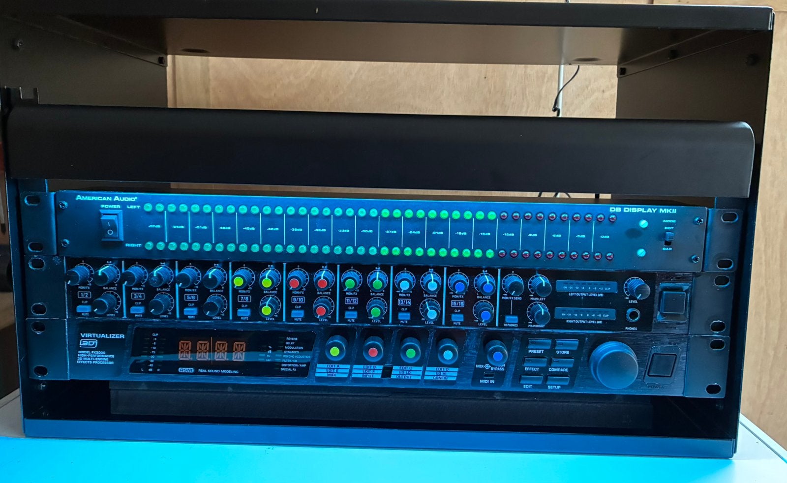 Rackmixer Effecten Display Licht en Rack, Muziek en Instrumenten, Ophalen of Verzenden, Zo goed als nieuw