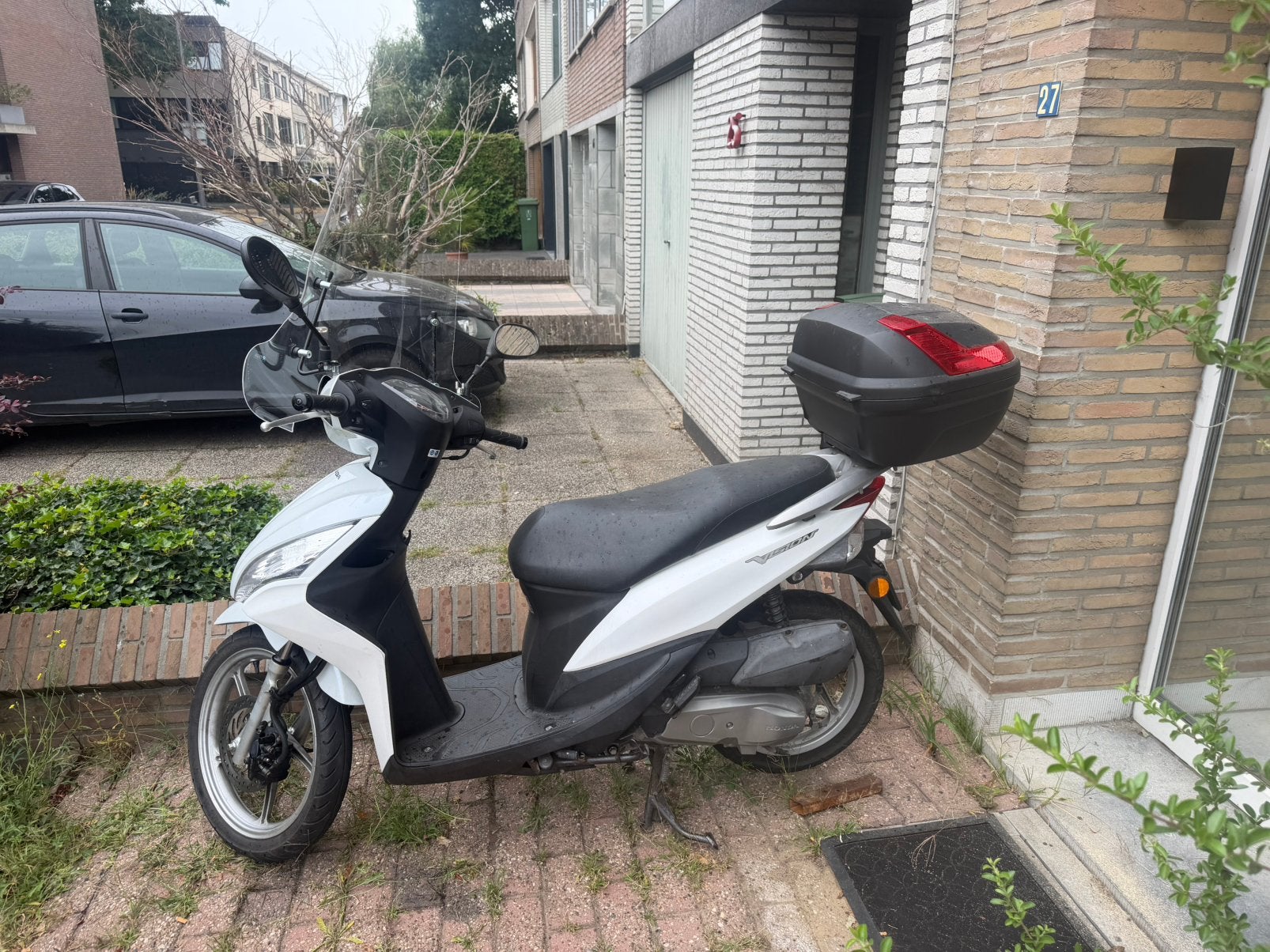 Honda vision 50cc B class van 2016 rijd perfect 50km/h, Ophalen, Zo goed als nieuw
