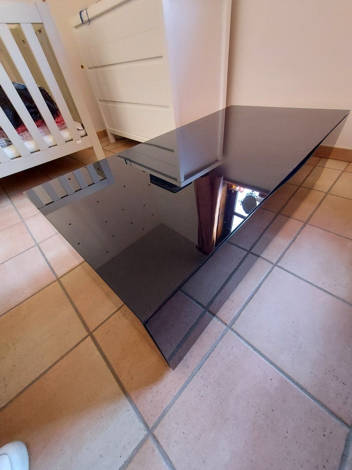 Glazen salontafel munari zwart, Huis en Inrichting, Ophalen, Glas