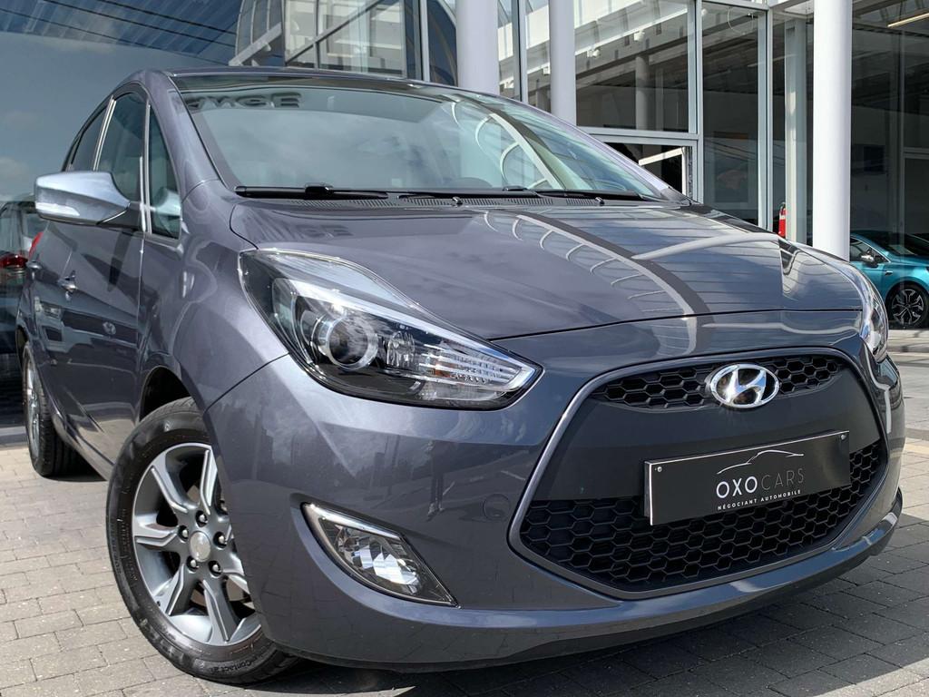 Hyundai ix20 1.4i Essence / Clim Auto / Cruise / Radar de Re, Autos, Argent ou Gris, Achat, 90 ch, Euro 6