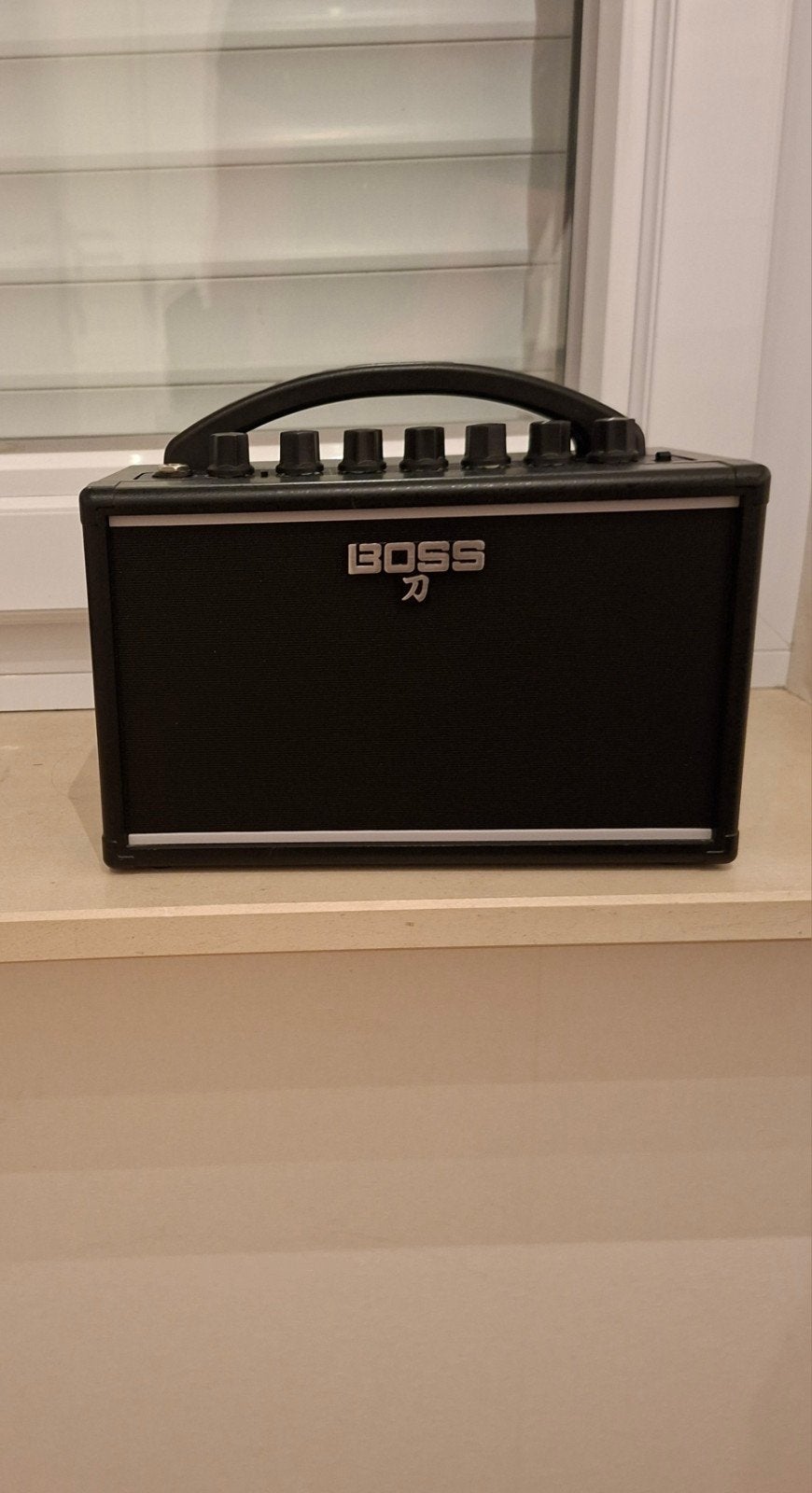 Boss katana mini 7 watt versterker., Ophalen of Verzenden, Zo goed als nieuw, Gitaar, Minder dan 50 watt