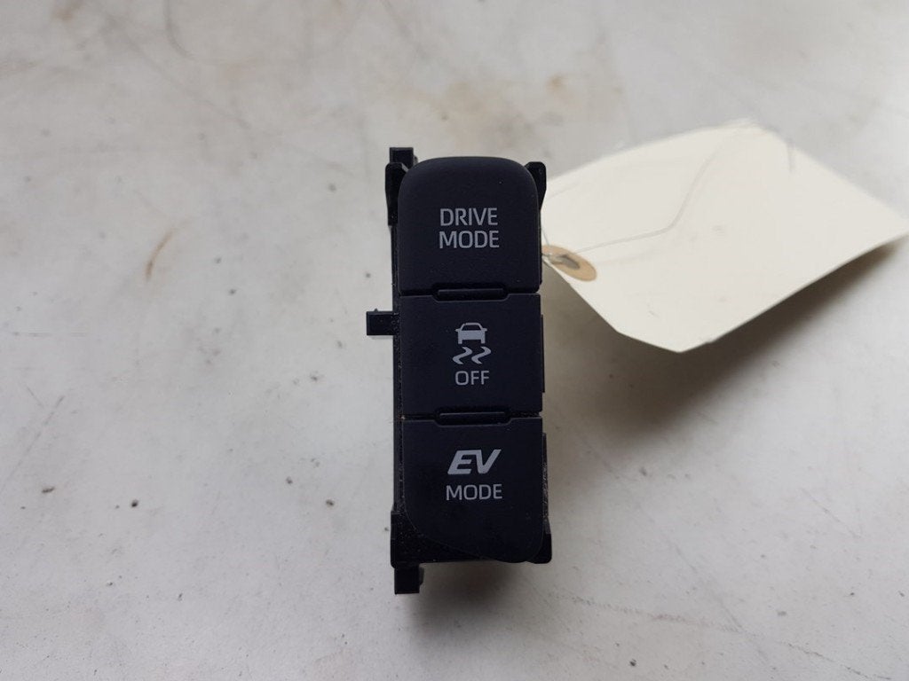 COMMUTATEUR Toyota Yaris Cross (PB1 / PJ1) (|84970K0020|), Utilisé, Toyota