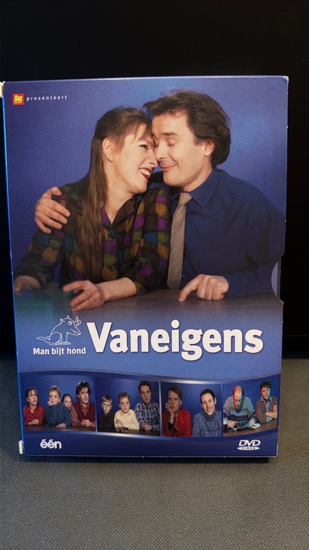 Vaneigens, Ophalen of Verzenden, Zo goed als nieuw
