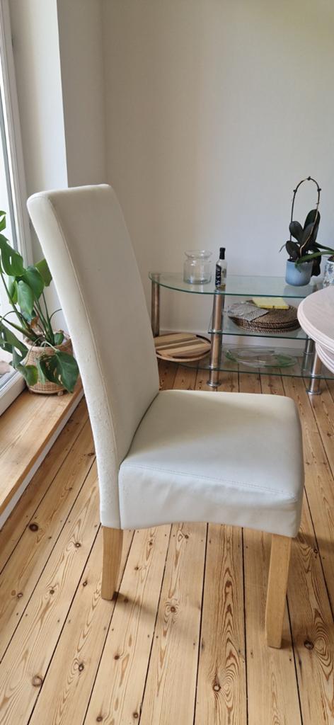 Chaise à donner avec coup de griffes dessus, Ophalen