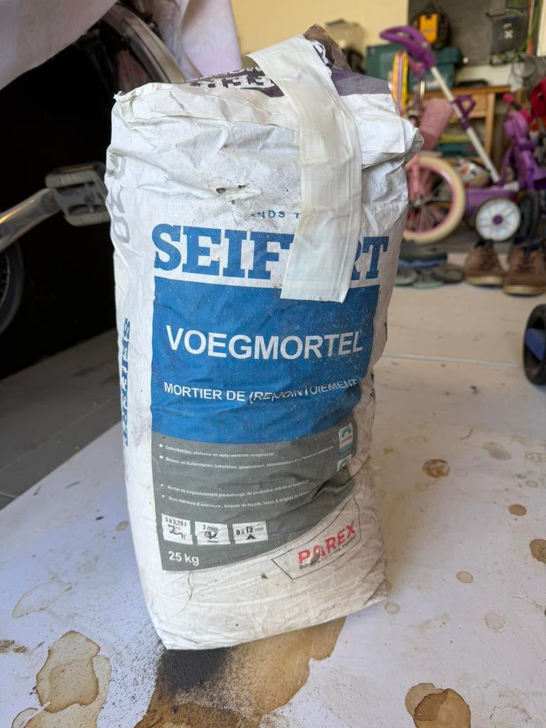 Seifert voegmortel 930 - 25 kg, Doe-het-zelf en Bouw, Metselstenen, Ophalen, Zo goed als nieuw