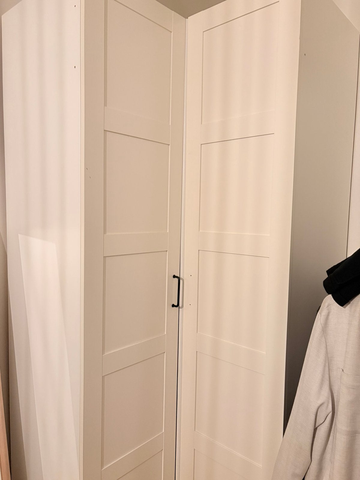 Hoekkledingkast Ikea Pax, Avec tablette(s), Comme neuf, 100 à 150 cm, Enlèvement