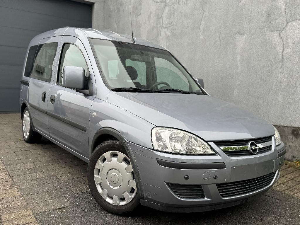 OPEL COMBO 1.4i ESSENCE 2010 54000 KM TPMR PMR DÉSACTI, Autos, Argent ou Gris, Entreprise, 3 places, Boîte manuelle