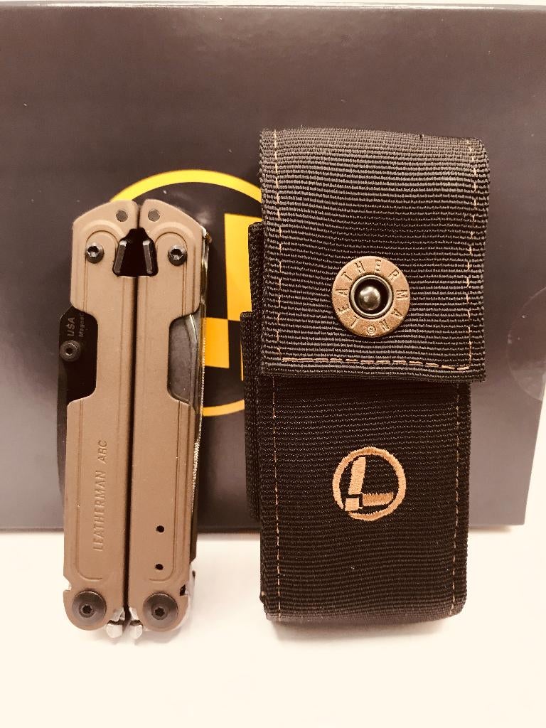 NOUVEAU ÉTUI EXCLUSIF LEATHERMAN ARC TALOS + noir et bronze, Enlèvement ou Envoi, Neuf