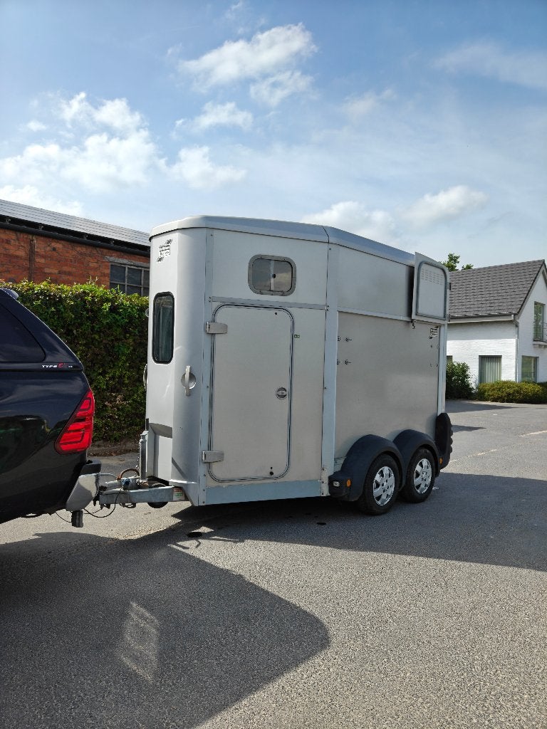 IFOR WILLIAMS paardentrailer 2P zeer nette staat!, Animaux & Accessoires, Chevaux & Poneys | Semi-remorques & Remorques, Enlèvement