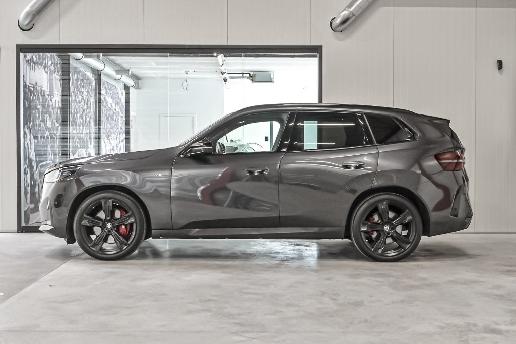 BMW X3 M50 xDrive–M Sport Pro–Pano–Driving AssisPlus-Harmkar, Automaat, 293 kW, 2995 cc, Zwart