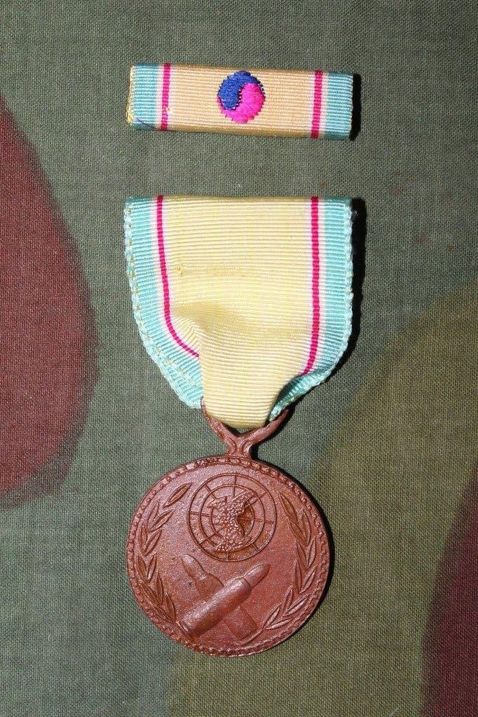 War Service medal Korea, Ophalen of Verzenden, Landmacht, Lintje, Medaille of Wings